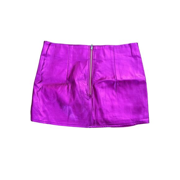 H:ours - Kida Mini Skirt in Fuschia Pink - Picture 4 of 5